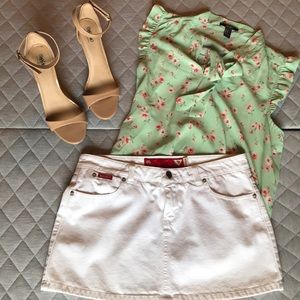 Beautiful White Guess Denim Skirt